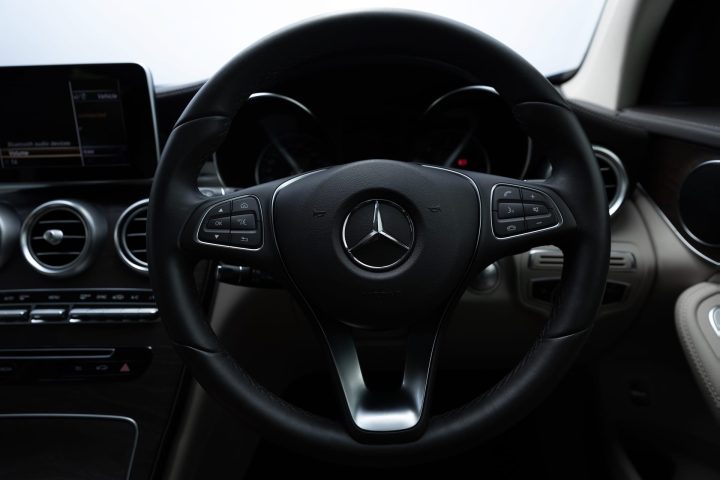 mercedes specialist tamworth