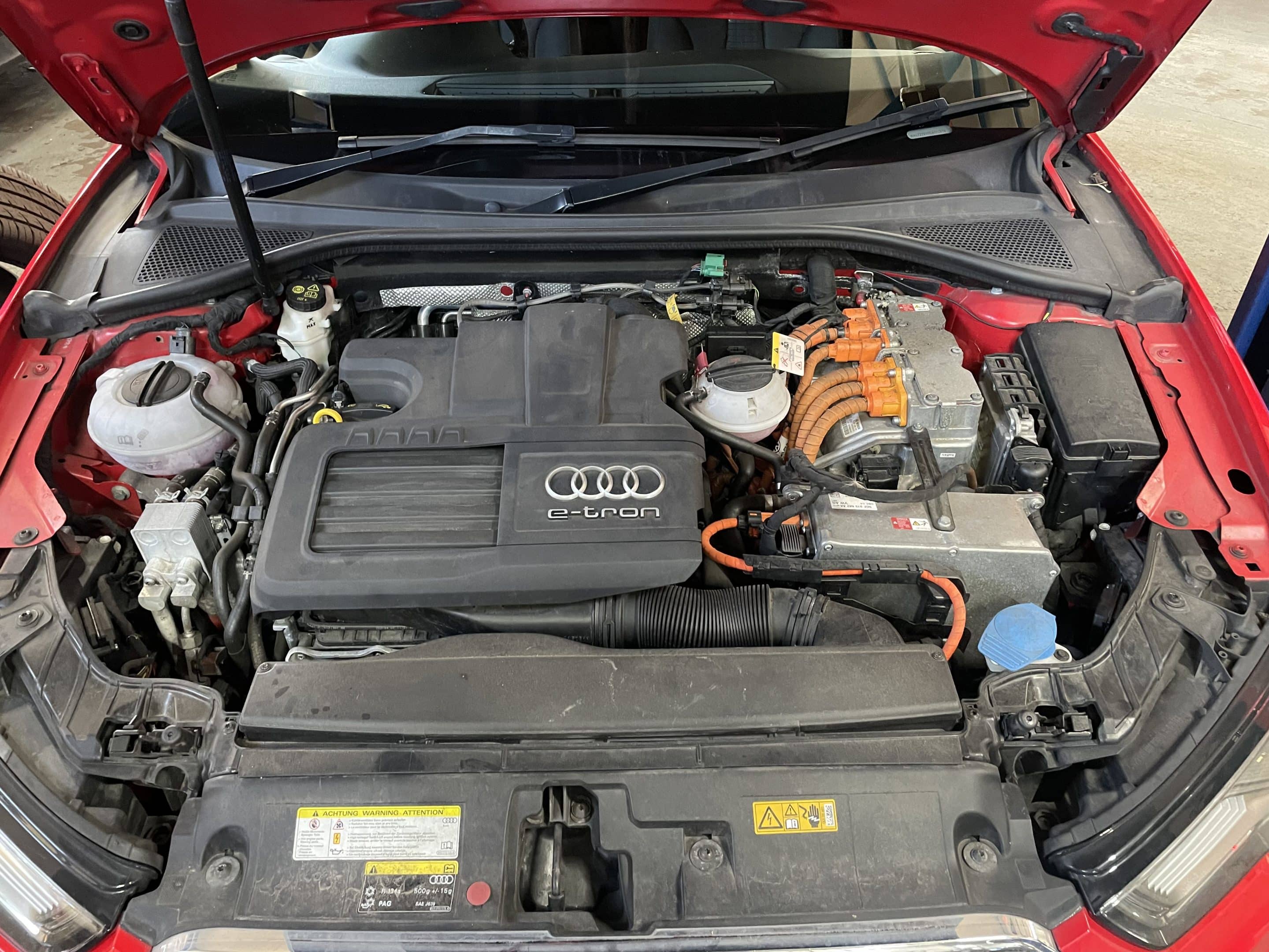 Audi E-tron battery fault